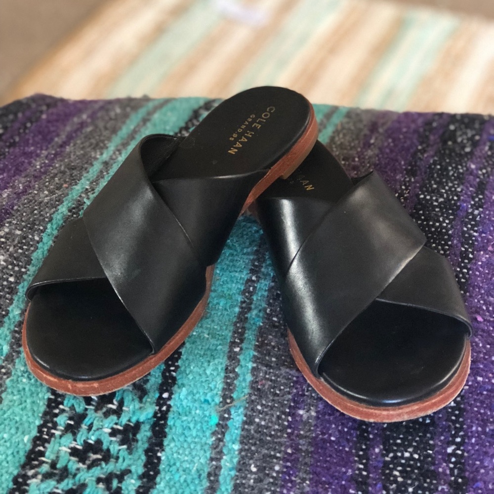Like new Cole Haan Sandal